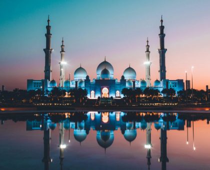 15_6_emirati-abu-dabi-dzamija Kopija