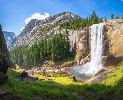 Waterfall,At,The,Mist,Trail,In,Yosemite,National,Park,In